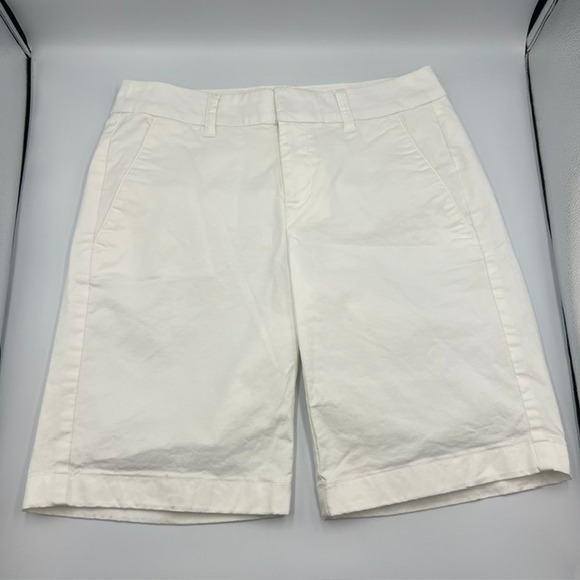 J. Crew Pants - J.Crew Bermuda Shorts White Cotton Blend Casual Everyday Size 00